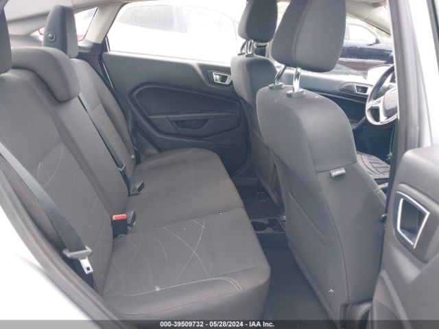 3FADP4BJ0GM174240 Ford FIESTA SE