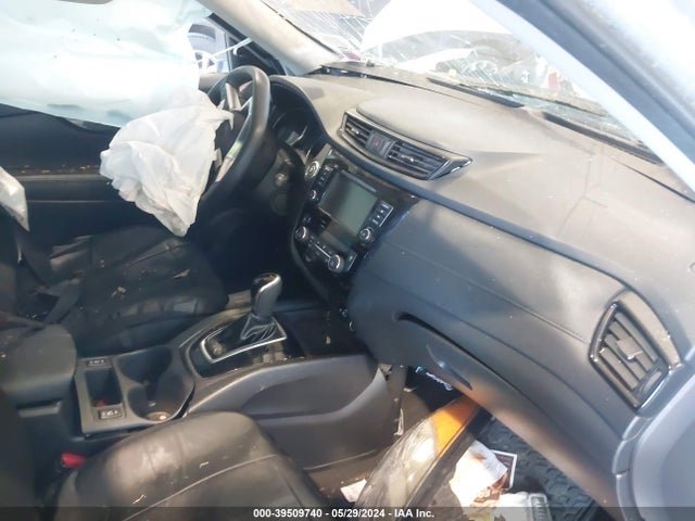 Nissan ROGUE SV 2018 KNMAT2MV6JP618509 Image 5