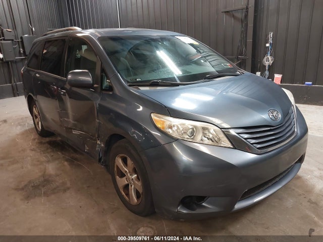 Toyota Sienna Le 8 Passenger 2015 5TDKK3DC2FS610657 главное изображение