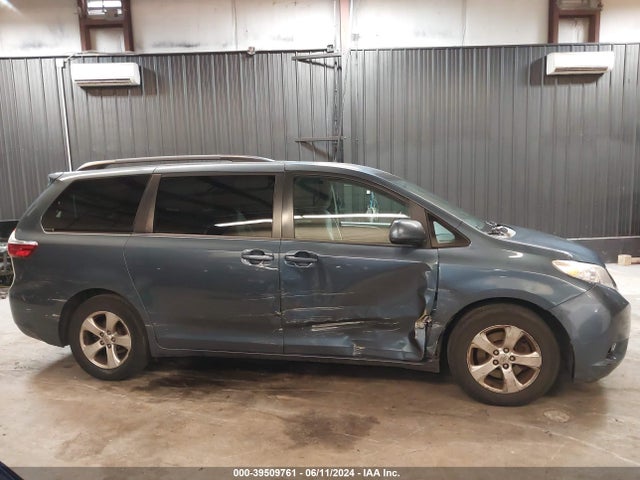 Toyota Sienna Le 8 Passenger 2015 5TDKK3DC2FS610657 Image 6