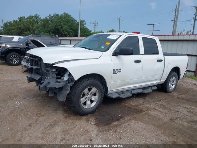 1C6RR6KG7KS726835 RAM 1500 Classic Tradesman  4x2 5'7 Box