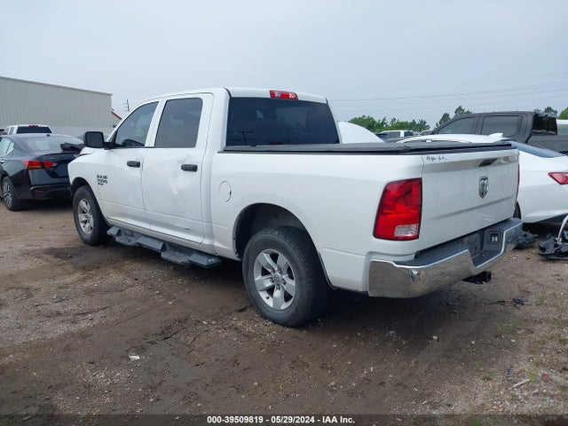 1C6RR6KG7KS726835 RAM 1500 Classic Tradesman  4x2 5'7 Box