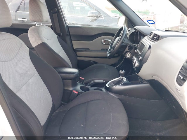 KIA Soul 2017 KNDJN2A27H7427891 Image 5