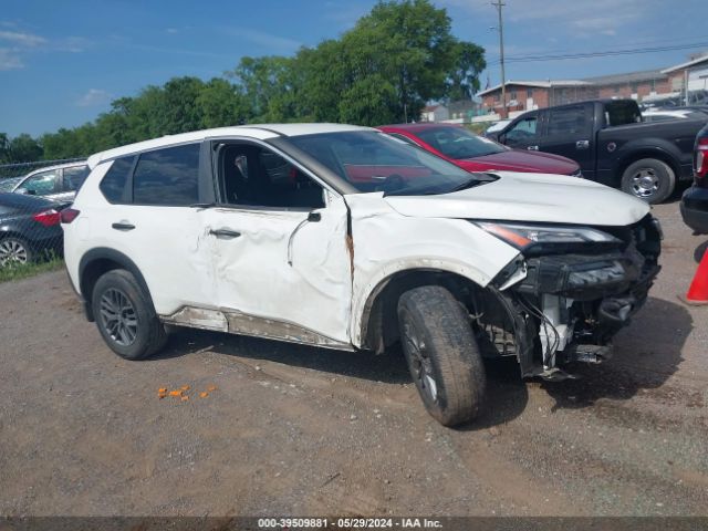 JN8AT3AA4MW003365 Nissan Rogue S Fwd
