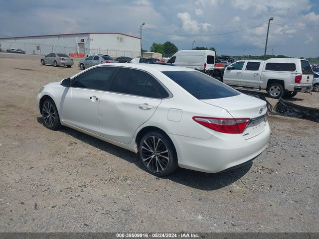 Toyota CAMRY LE 2015 4T1BF1FK6FU489247 Image 3