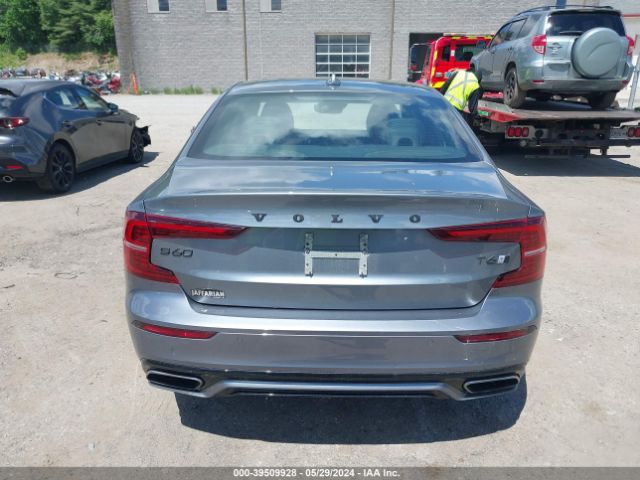 7JRA22TM0KG007003 Volvo S60 T6 R-design