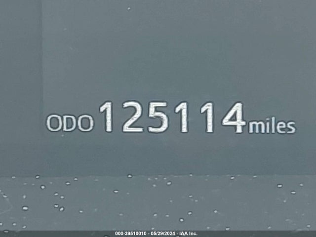 Toyota Prius Two 2016 JTDKBRFU4G3016213 Image 16