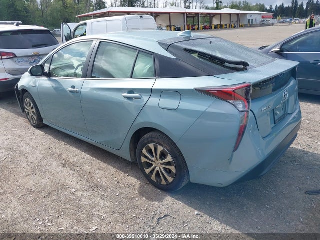 Toyota Prius Two 2016 JTDKBRFU4G3016213 Image 3
