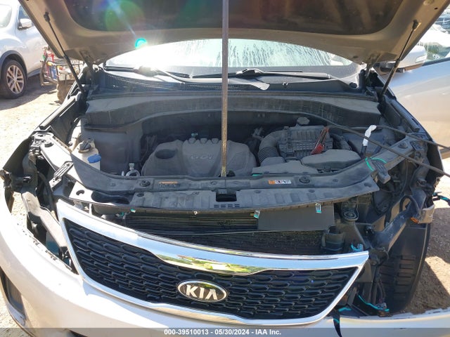 KIA SORENTO LX 2014 5XYKTCA61EG550264 Image 10