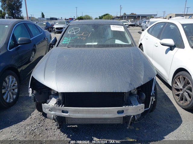 WAUDNAF42JA139641 Audi A4 2.0t Tech Premium