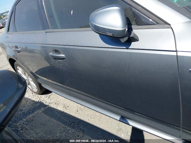 WAUDNAF42JA139641 Audi A4 2.0t Tech Premium