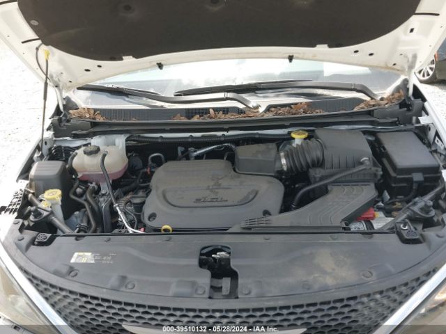 2C4RC1DG3MR566483 Chrysler Voyager Lxi