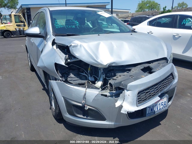 Chevrolet Sonic Lt Auto 2016 1G1JC5SG1G4103894 Image 6