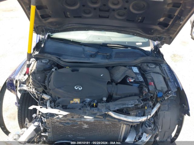 SJKCH5CR4JA046064 Infiniti Qx30 Premium