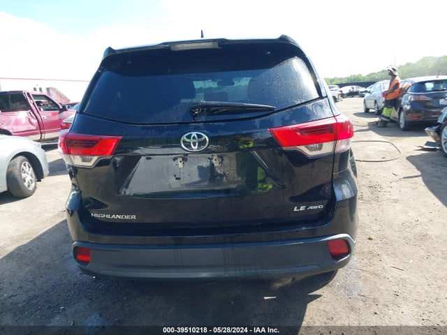 Toyota Highlander Le Plus 2019 5TDBZRFH7KS726406 Image 16