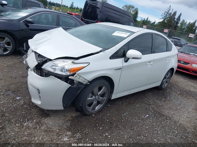 JTDKN3DU0F0404224 Toyota Prius Persona Series Special Edition
