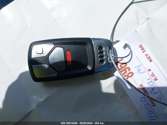 WAUDNAF46JN013257 Audi A4 2.0t Premium/2.0t Tech Premium