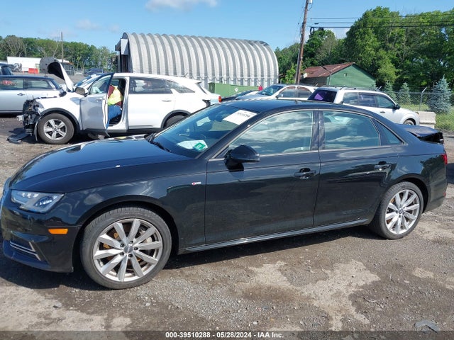 WAUDNAF46JN013257 Audi A4 2.0t Premium/2.0t Tech Premium
