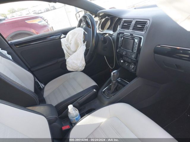 3VWD17AJ7FM402003 Volkswagen Jetta 1.8t Sport