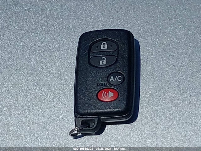 Toyota PRIUS PLUG-IN 2014 JTDKN3DP4E3060727 Image 11