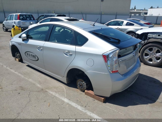 Toyota PRIUS PLUG-IN 2014 JTDKN3DP4E3060727 Image 3