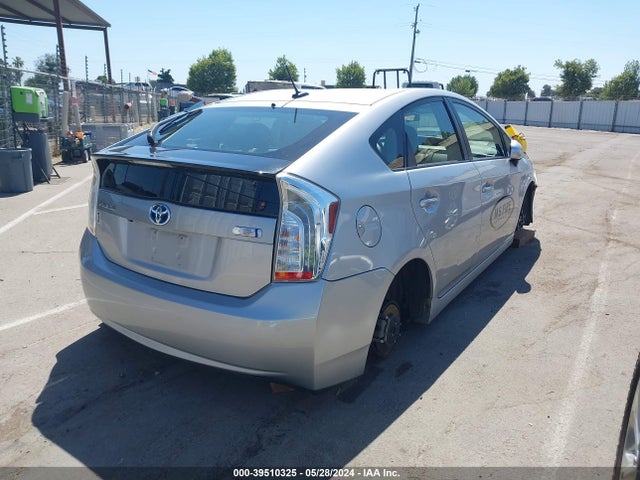 Toyota PRIUS PLUG-IN 2014 JTDKN3DP4E3060727 Image 4