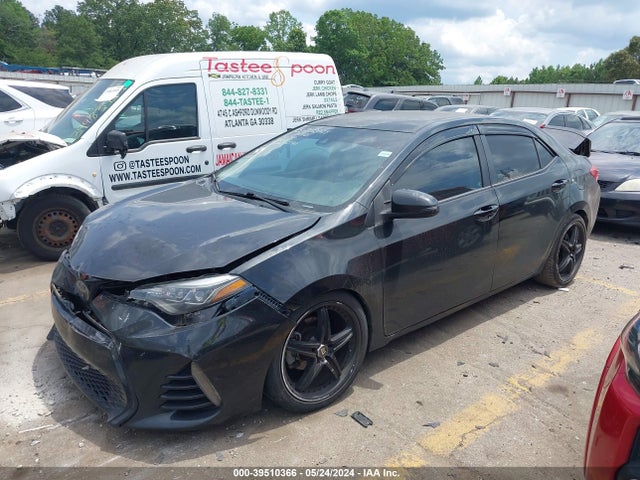 Toyota COROLLA SE 2017 5YFBURHE0HP666780 Image 2