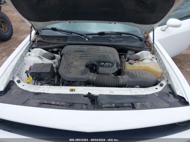 2C3CDZBG1FH770555 Dodge Challenger Sxt Plus