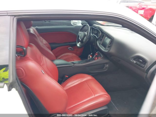 2C3CDZBG1FH770555 Dodge Challenger Sxt Plus