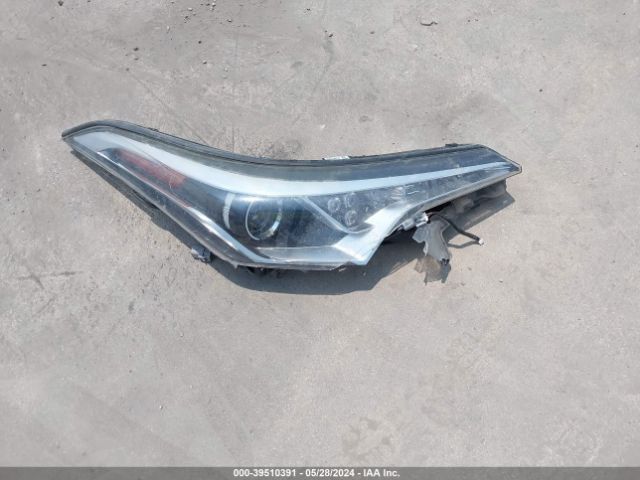 NMTKHMBX6JR048537 Toyota C-hr Xle Premium