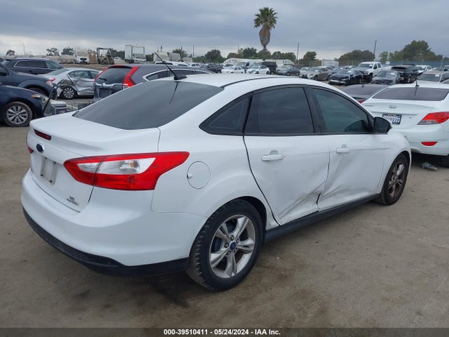 Ford FOCUS SE 2014 1FADP3F21EL236143 Image 4