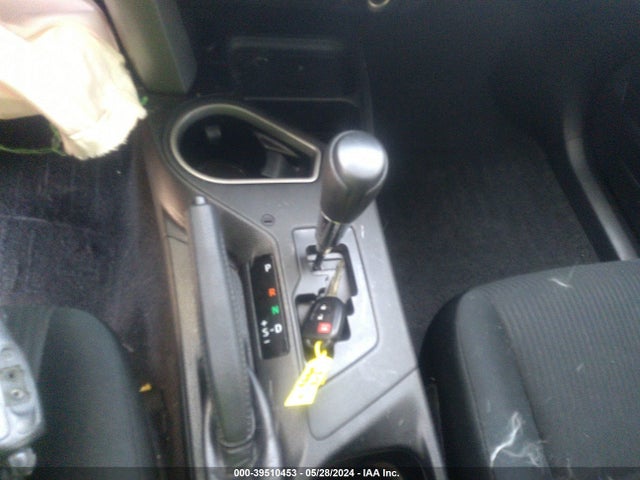 Toyota RAV4 LE 2016 2T3ZFREV0GW237642 Image 11