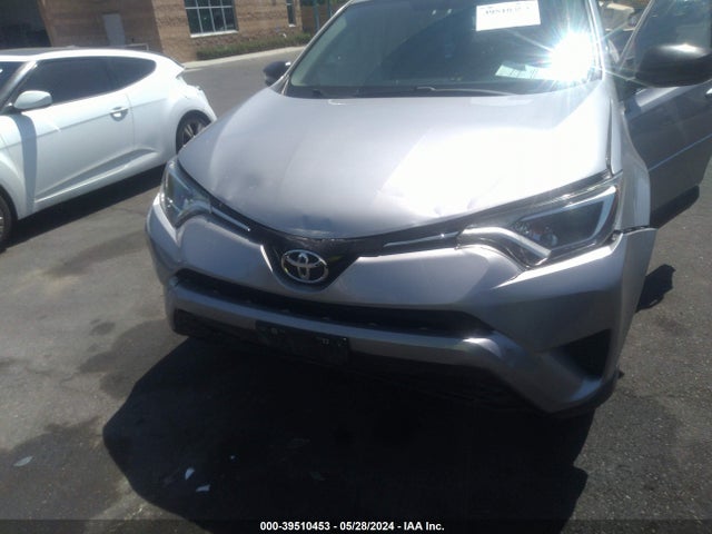 Toyota RAV4 LE 2016 2T3ZFREV0GW237642 Image 6