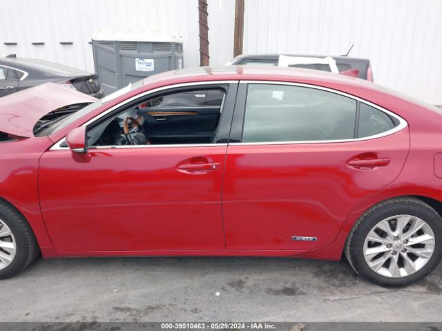 JTHBW1GG5F2096512 Lexus ES 300H