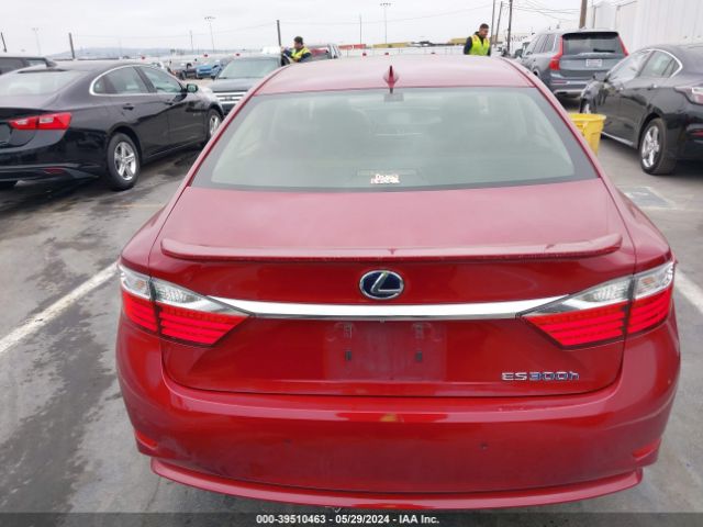 JTHBW1GG5F2096512 Lexus ES 300H