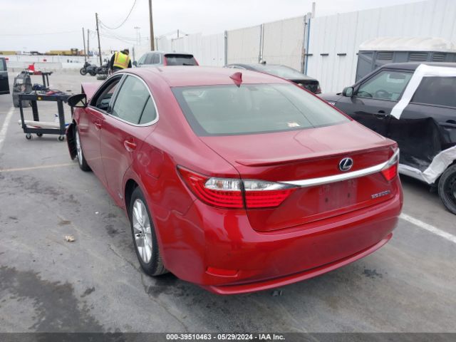 JTHBW1GG5F2096512 Lexus ES 300H