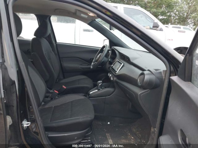 3N1CP5CU1JL519327 Nissan KICKS S