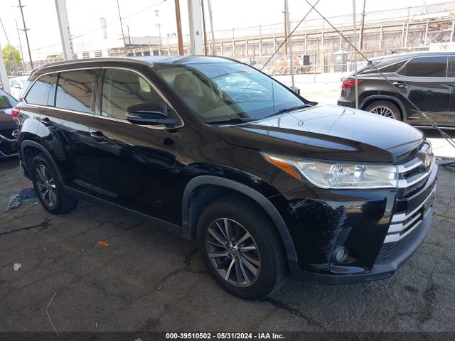 Toyota Highlander Xle 2019 5TDKZRFH3KS560630 главное изображение