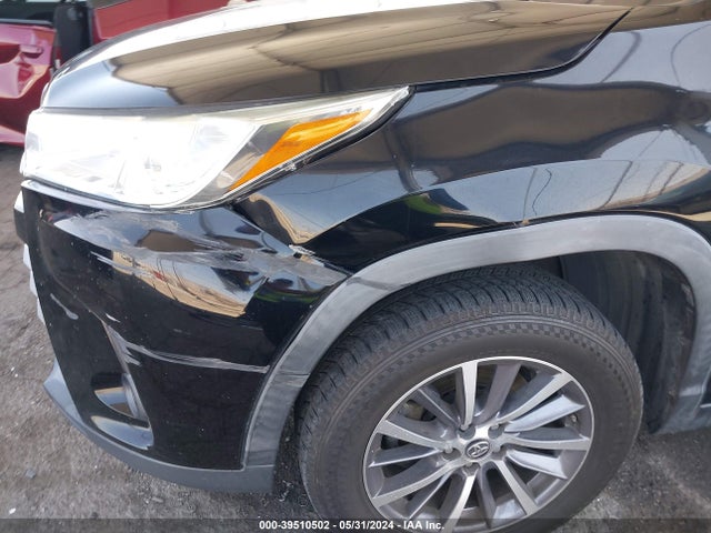 Toyota Highlander Xle 2019 5TDKZRFH3KS560630 Image 17