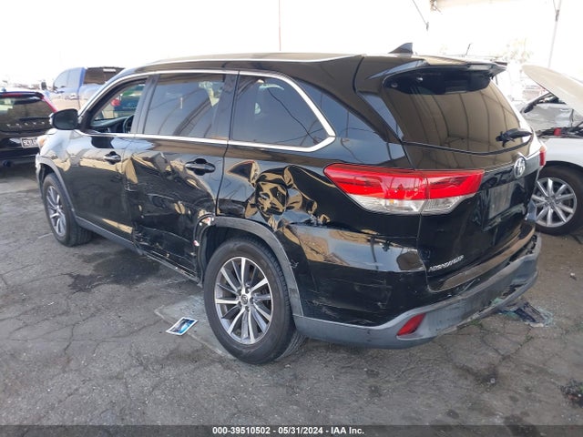 Toyota Highlander Xle 2019 5TDKZRFH3KS560630 Image 3