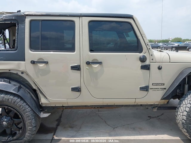 1C4BJWDG9JL809786 Jeep Wrangler Jk Unlimited Sport S 4x4