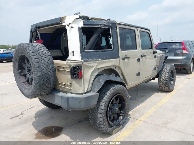 1C4BJWDG9JL809786 Jeep Wrangler Jk Unlimited Sport S 4x4