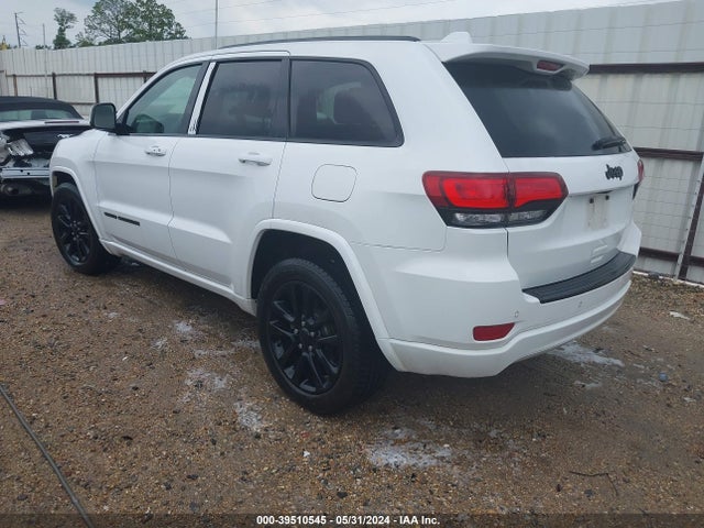 1C4RJEAG4JC338630 Jeep Grand Cherokee Altitude 4x2
