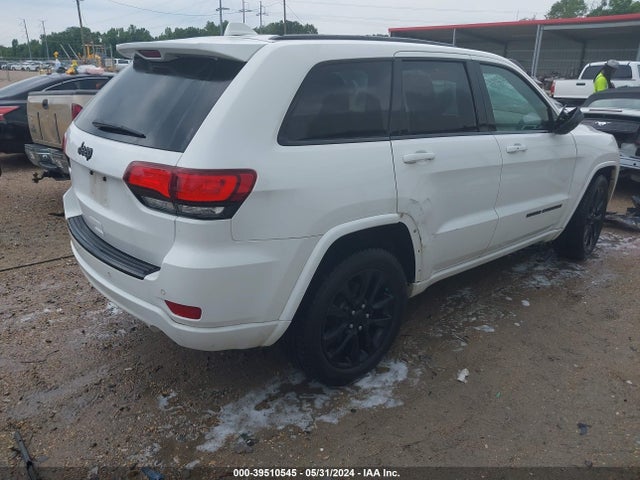 1C4RJEAG4JC338630 Jeep Grand Cherokee Altitude 4x2