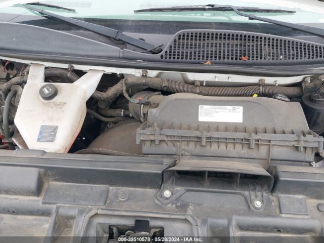 1GCWGBFP5J1272660 Chevrolet Express 2500 Work Van