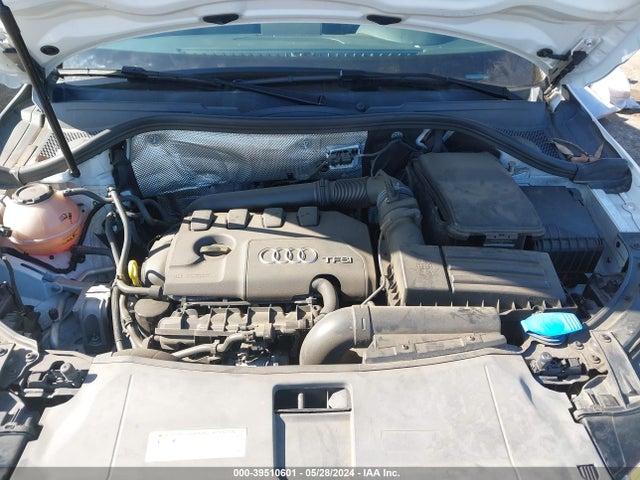 WA1HCCFS7JR013663 Audi Q3 2.0t Premium/2.0t Sport Premium