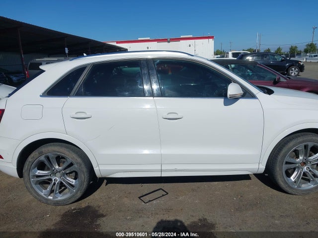WA1HCCFS7JR013663 Audi Q3 2.0t Premium/2.0t Sport Premium