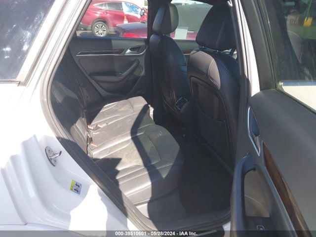 WA1HCCFS7JR013663 Audi Q3 2.0t Premium/2.0t Sport Premium