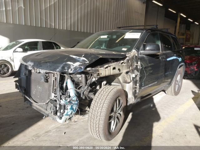 1C4RJEAG0KC621740 Jeep Grand Cherokee Laredo E 4x2