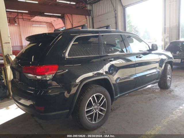 1C4RJEAG0KC621740 Jeep Grand Cherokee Laredo E 4x2